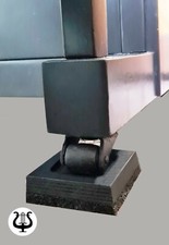 Klavier und Flügeluntersetzer