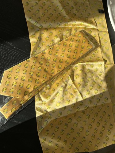 Krawatte schal smiley gelb - krawatte,