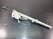 Mercedes W209 CLK Gurtbringer Gurtgeber Gurt Halter Vorne Rechts A2098600282