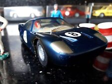 MODELLAUTOS CARRERA UNIVERSAL "FORD GT40", rissfrei, komplett, mit Box