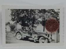 Foto Soldaten mit Stahlhelm im