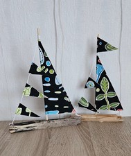 2 Segelboote aus Treibholz Schwemmholz Schiffchen Deko maritim handgefertigt