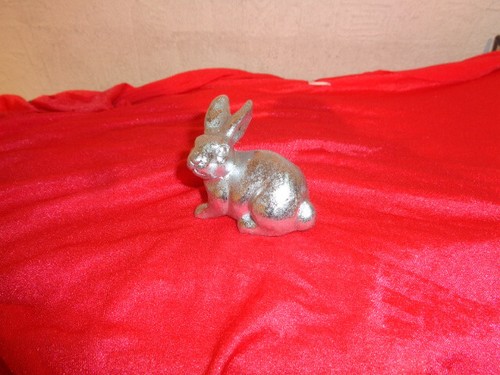 Osterhase sitzend aus poly - ,