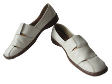 ECCO ° bequeme Halbschuhe Slipper Gr. 40,5 cremeweiß Leder Damen Schuhe Mokassin