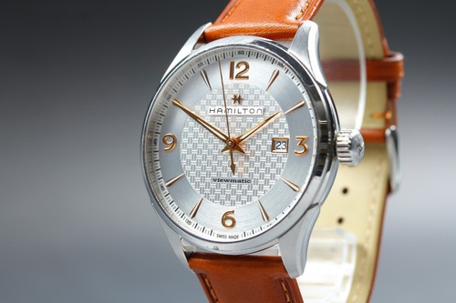 Near mint hamilton - [near, mint]