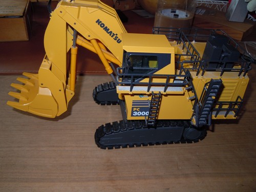Nzg komatsu pc3000 - nzg,