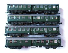 "N" Roco  4 Stck. 4-achs Umbauwagen  DB  grün  2x2.Kl., 1x1./2.Kl., 1xPack/2.Kl.