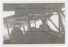 8099a❚ ORIGINAL Foto, Pilot im Flugzeug