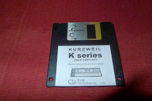 Diskette mit panflöte sound - panflöte,