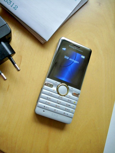 Sony ericsson s312 honey - sony,