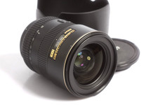 Nikon AF-S Nikkor 2,8/17-55 G ED DX SWM IF ED Aspherical Weitwinkelzoom