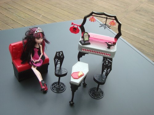 Mattel monster high - mattel,