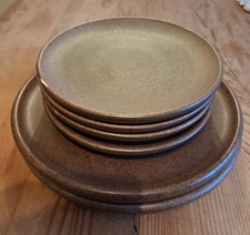 2 Keramikteller 20 cm Durchmesser und 4 Keramikteller 14,5 cm Durchmesser