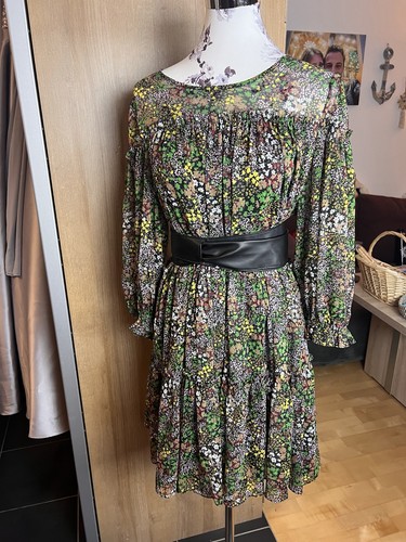 Ted baker stiefelkleid - gr, 4
