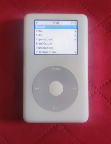 Vintage ipod 20gb mit sockel - vintage,