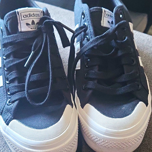 Adidas nizza low top - adidas,