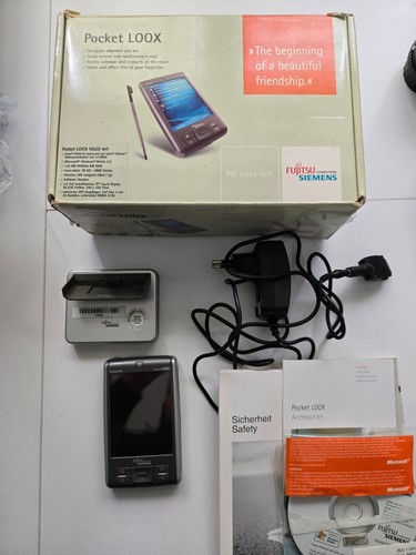 Fujitsu siemens pocket loox - fujitsu,