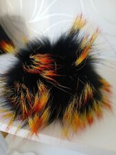 Pelzbommel Monster Fellbommel Druckknopf NEU Finnraccoon Schwarz Bunte Spitzen 