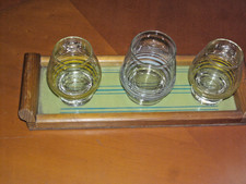 sehr uriges DDR-Getränke-Set. Tablett mit 3 Gläsern, schöne org. Ostalgie, TOP!