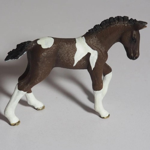 Schleich 13740 lewitzer fohlen - schleich,