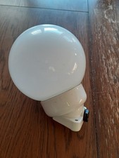 (404) Alte Kellerlampe