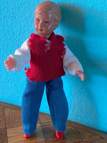 Junge caco biegepuppe - caco,