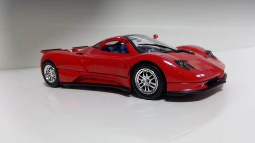 Pagani zonda c12 - zonda, rot