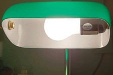 Bankerlampe Schreibtischlampe in Grün