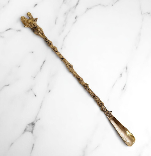 Eleganter messing schuhlöffel - eleganter, messing-schuhlöffel