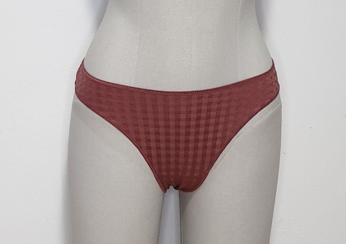 Marie avero string - avero, farbe
