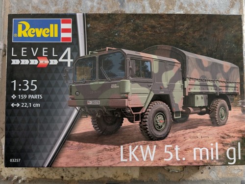 Revell 03257 lkw mil - 03257, 5t.