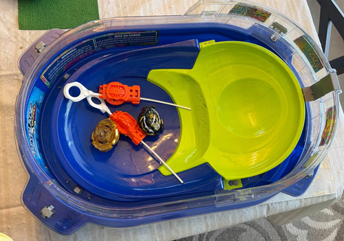 Beyblade burst rise - beyblade, stadium