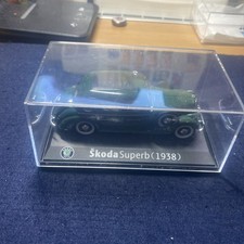 Skoda Superb 913 (schwarz) 1938 1:43 Abrex in OVP mit Acrylhaube
