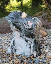 Quellstein Marmor Artik green 60cm Naturstein Gartenbrunnen Springbrunnen Set