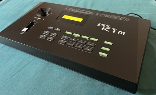 Kawai desktop digital - k1-m,