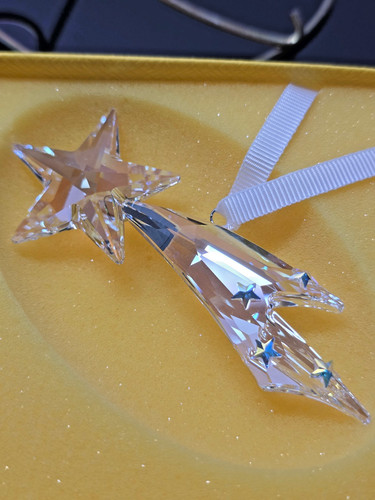 Swarovski holiday magic - holiday,