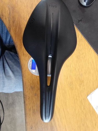 Fizik arione large - arione, offener