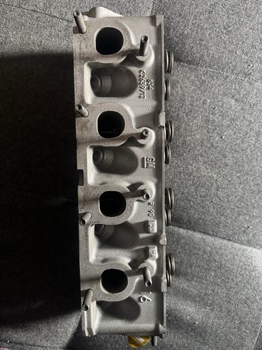 Kadett zylinderkopf neu - 1,6l, e