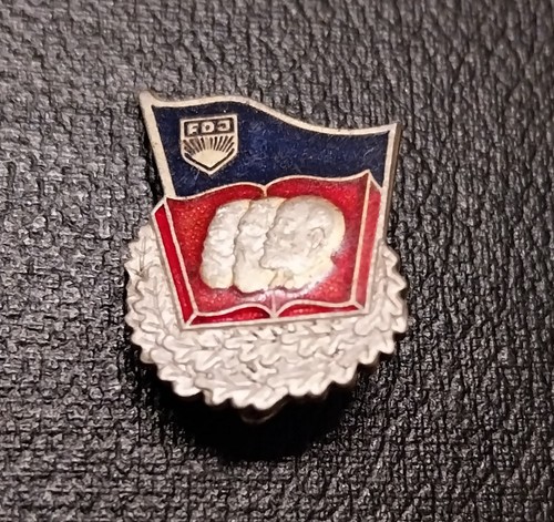 Ddr anstecknadel pin fdj - ddr,