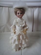 SIMON und HALBIG - LAUFPUPPE