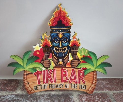 Tiki bar gettin freaky - tiki, at