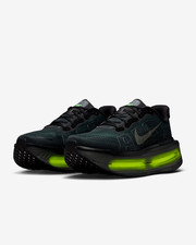 HQ2050-001 Nike Vomero Premium