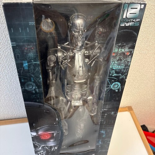 Neca terminator endoskeleton - neca, 2
