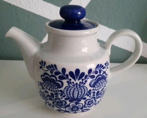 Kaffeekanne mit zwiebelmuster - mit,