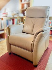 HUKLA Fernsehsessel, elektrisch mit Aufstehhilfe, Leder, Top-Zustand, wie neu!