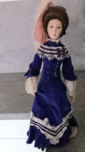 Franklin mint heirloom dolls - heirloom,