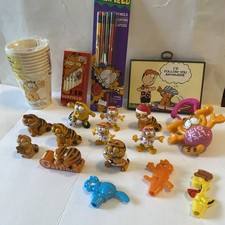 Garfield Cat Figure Lot