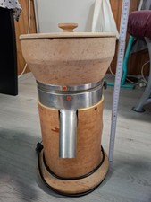 Getreidemühle Thurner elektrisch mit Granitmahlwerk, gebraucht