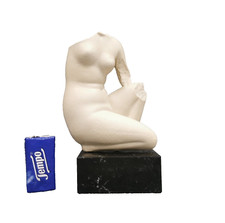 Hockende aphrodite cm - hockende,