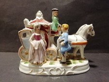 Schöne Porzellan Kutsche